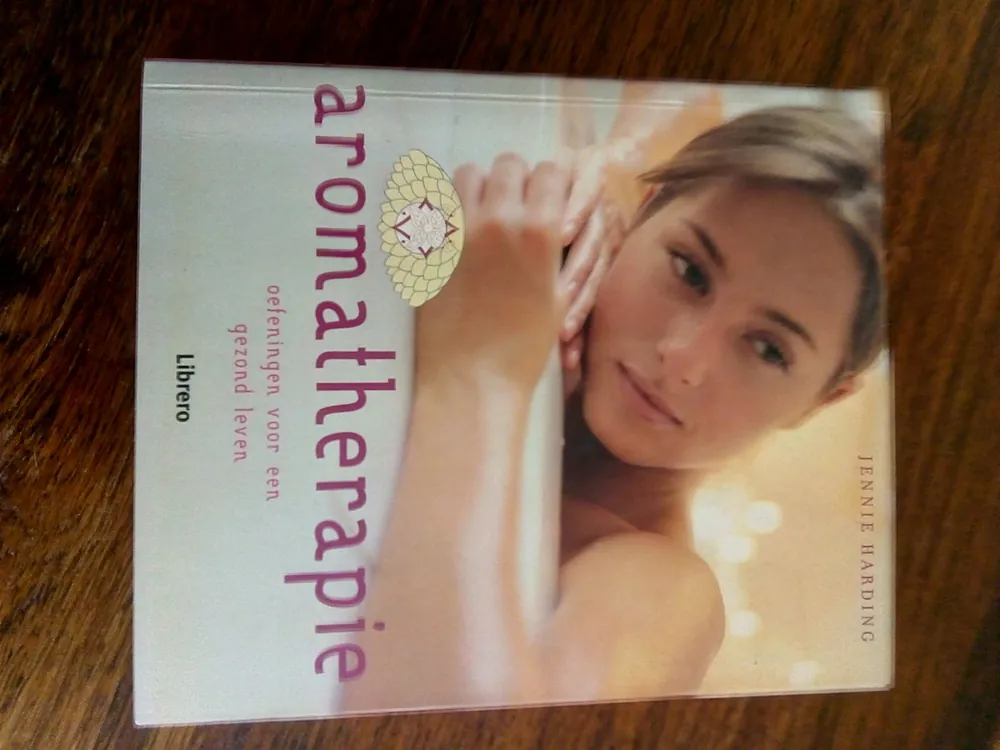 Betrouwbaar Aromatherapie - J. Harding