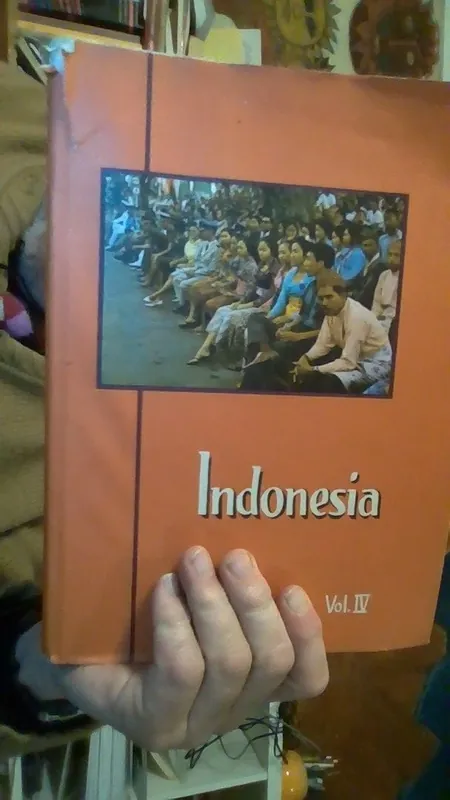 Indonesia volume IV Looking back over 1964 - Pantja Flitsaanbieding