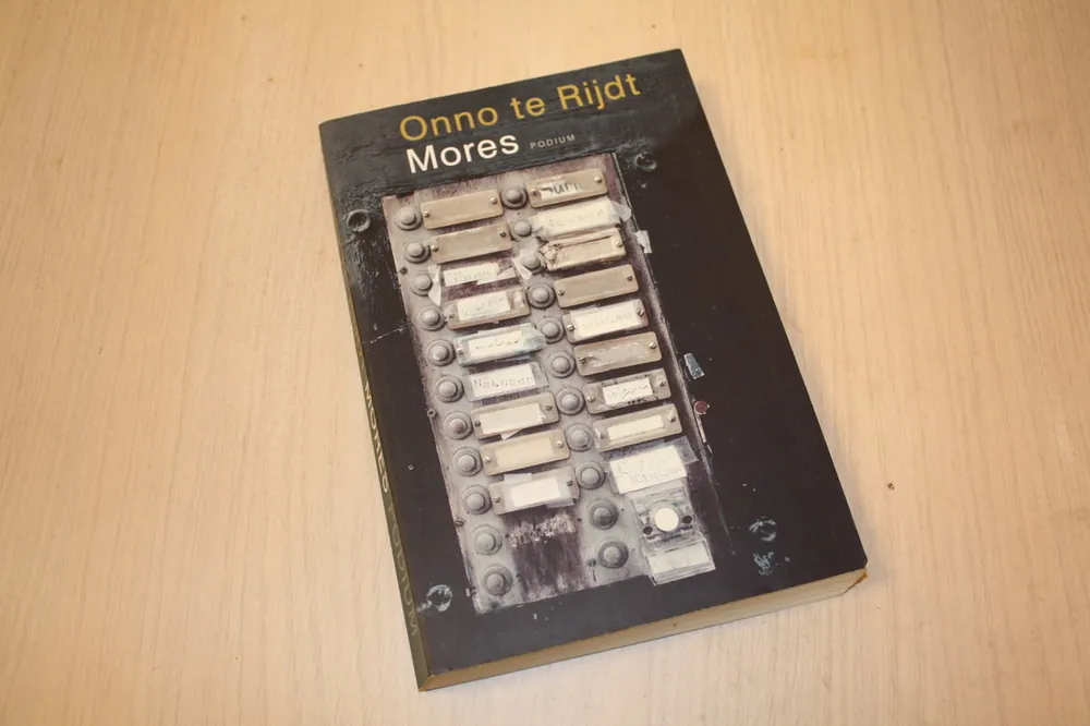 Shop Nu Mores - O. te Rijdt