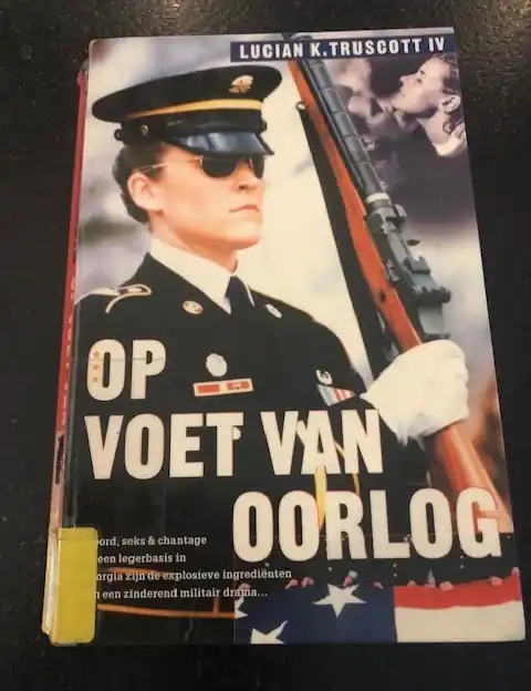 Op voet van oorlog - Truscott Lucian K. Betaalbaar