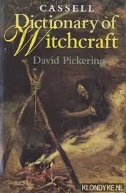 Direct Beschikbaar Dictionary of witchcraft - Pickering, David