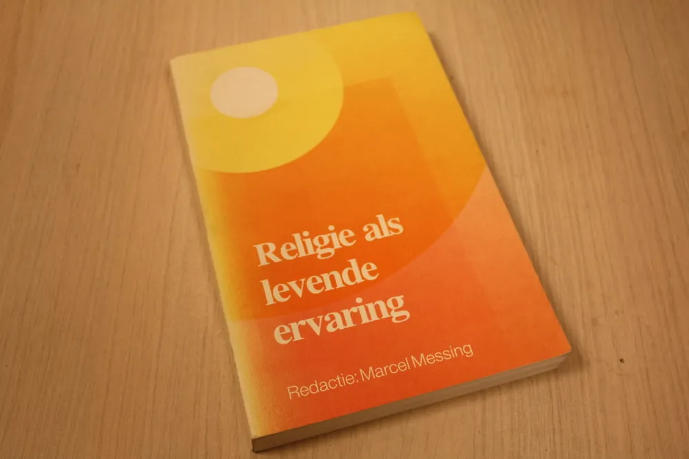 Nu Kopen Religie als levende ervaring - Messing