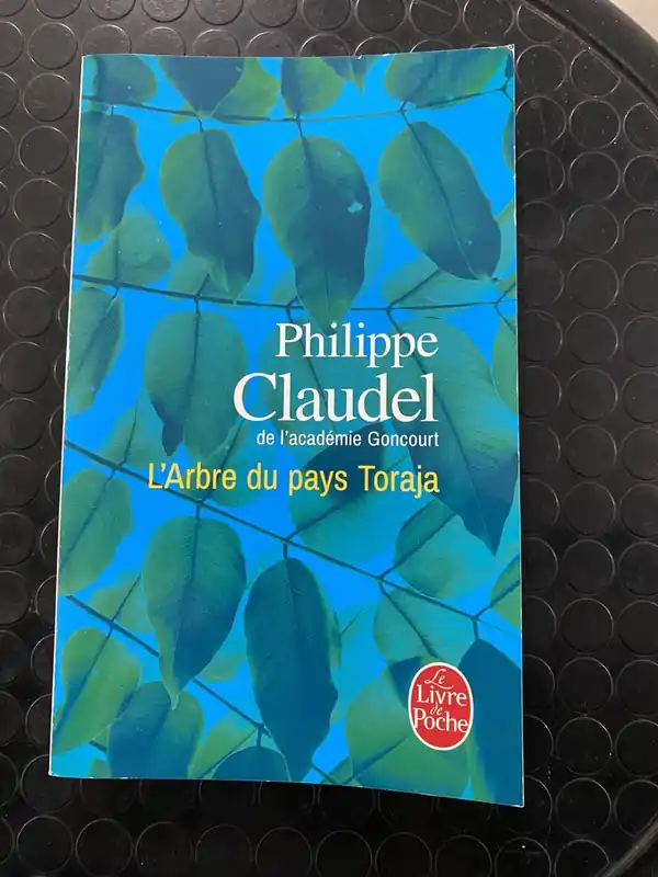 L'arbre du pays Toraja - Philippe Claudel Hete Deal