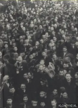 The Jews of Warsaw 1861-1943 / Die Warschauer Juden 1861-1943 / Zydzi Warszawy 1861-1943 - Grupinska, Anka & Bogna Burska Aanbieding