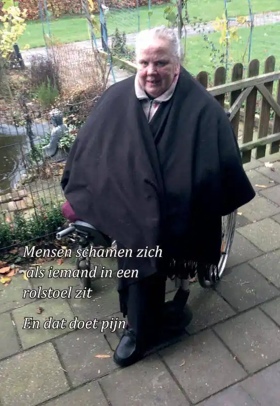 mensen schamen zich als iemand in een rolstoel zit en dat doet pijn / Druk 1 Shop Nu