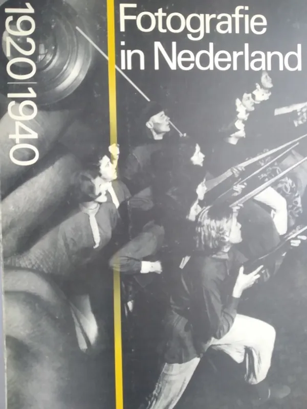 Dagaanbieding Fotografie in Nederland 2 - 1920-1940 - Bool & Broos (red.)