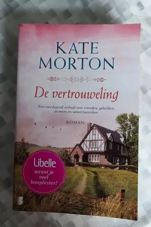 Aanbieding De vertrouweling - Kate Morton