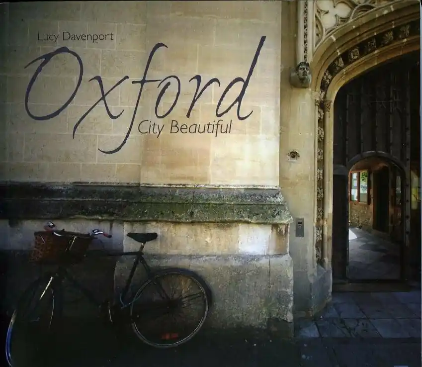 Express Levering Oxford - Lucy Davenport